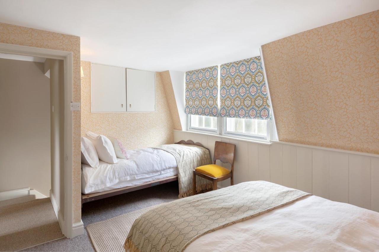 With Private Parking Apartment